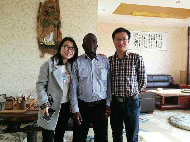 Warmly welcome Mr. Jaime from Angola visiting our company